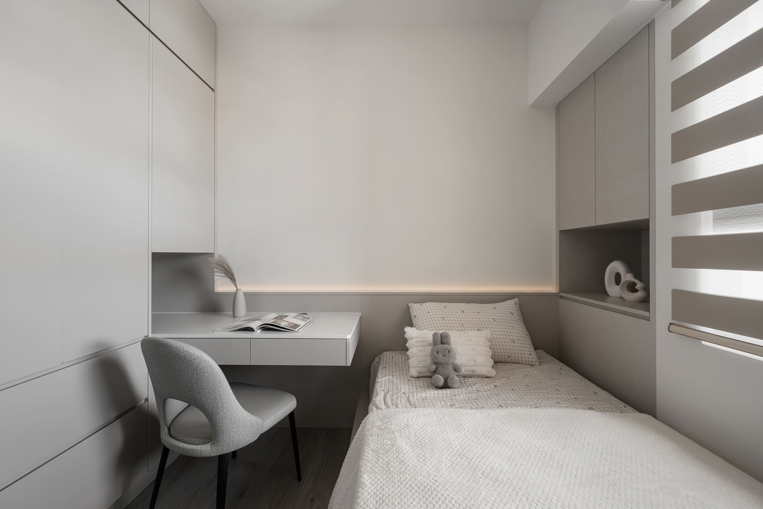 HTML5 Bootstrap Template by colorlib.com