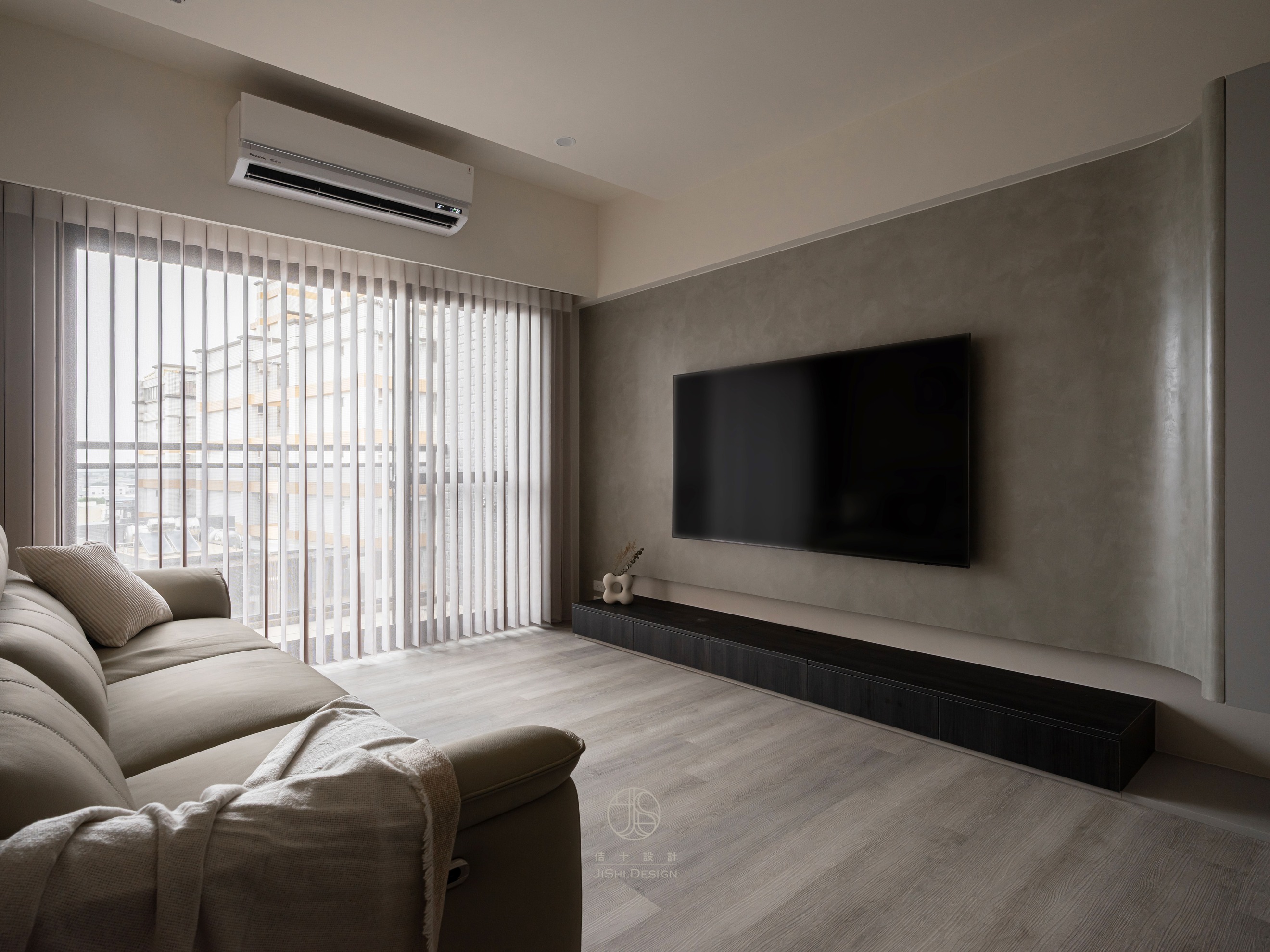 HTML5 Bootstrap Template by colorlib.com