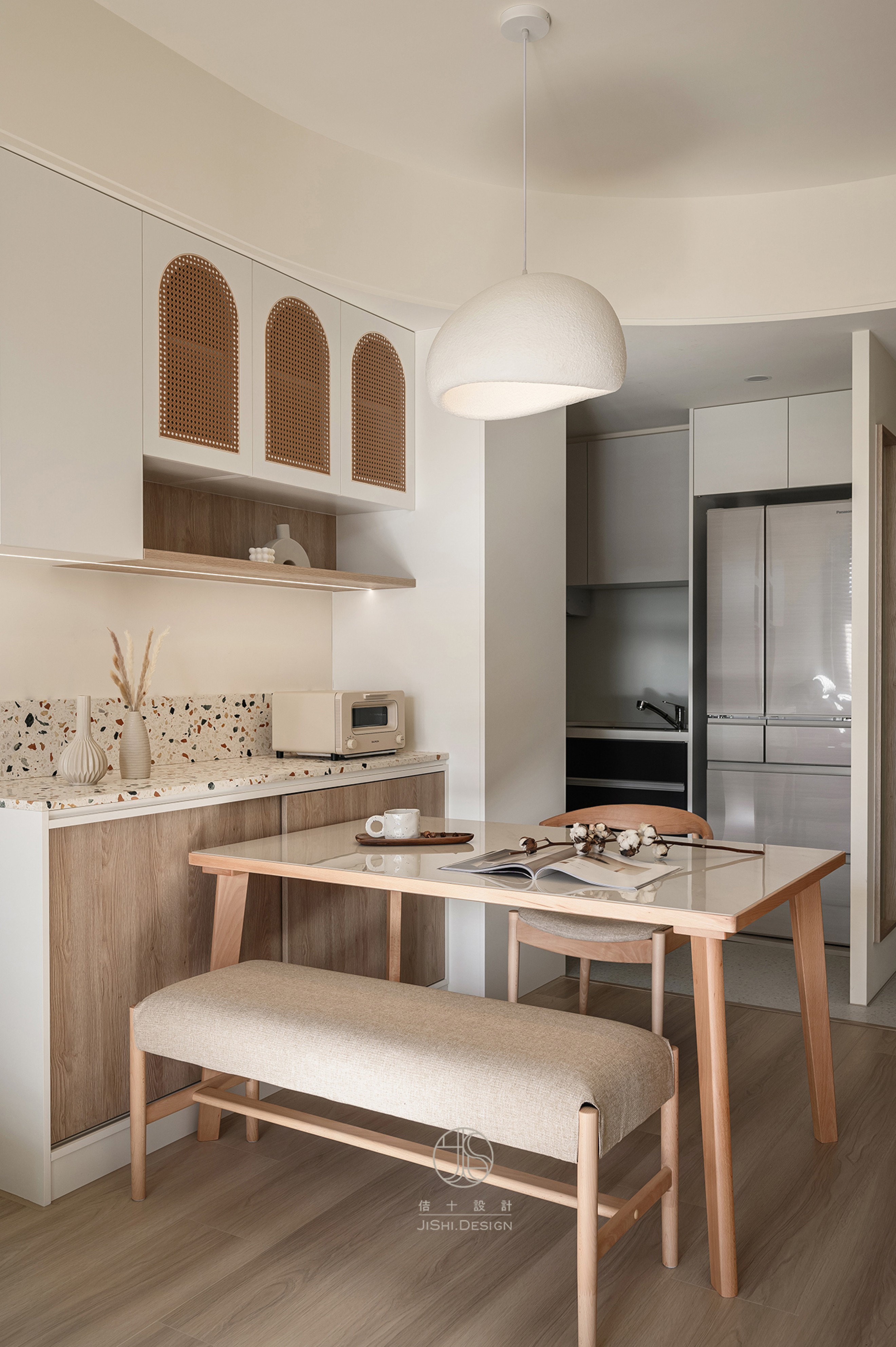 HTML5 Bootstrap Template by colorlib.com