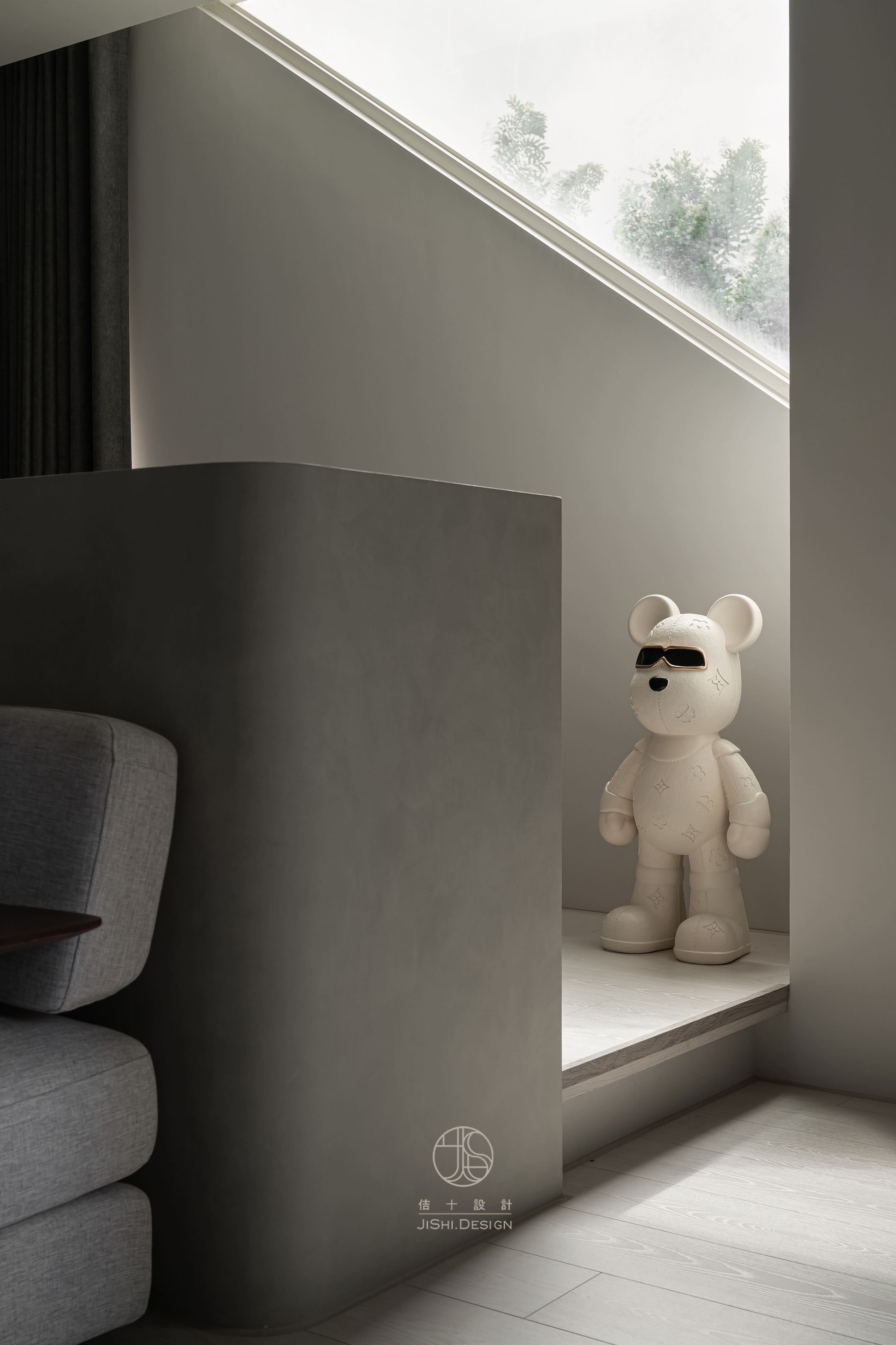 HTML5 Bootstrap Template by colorlib.com