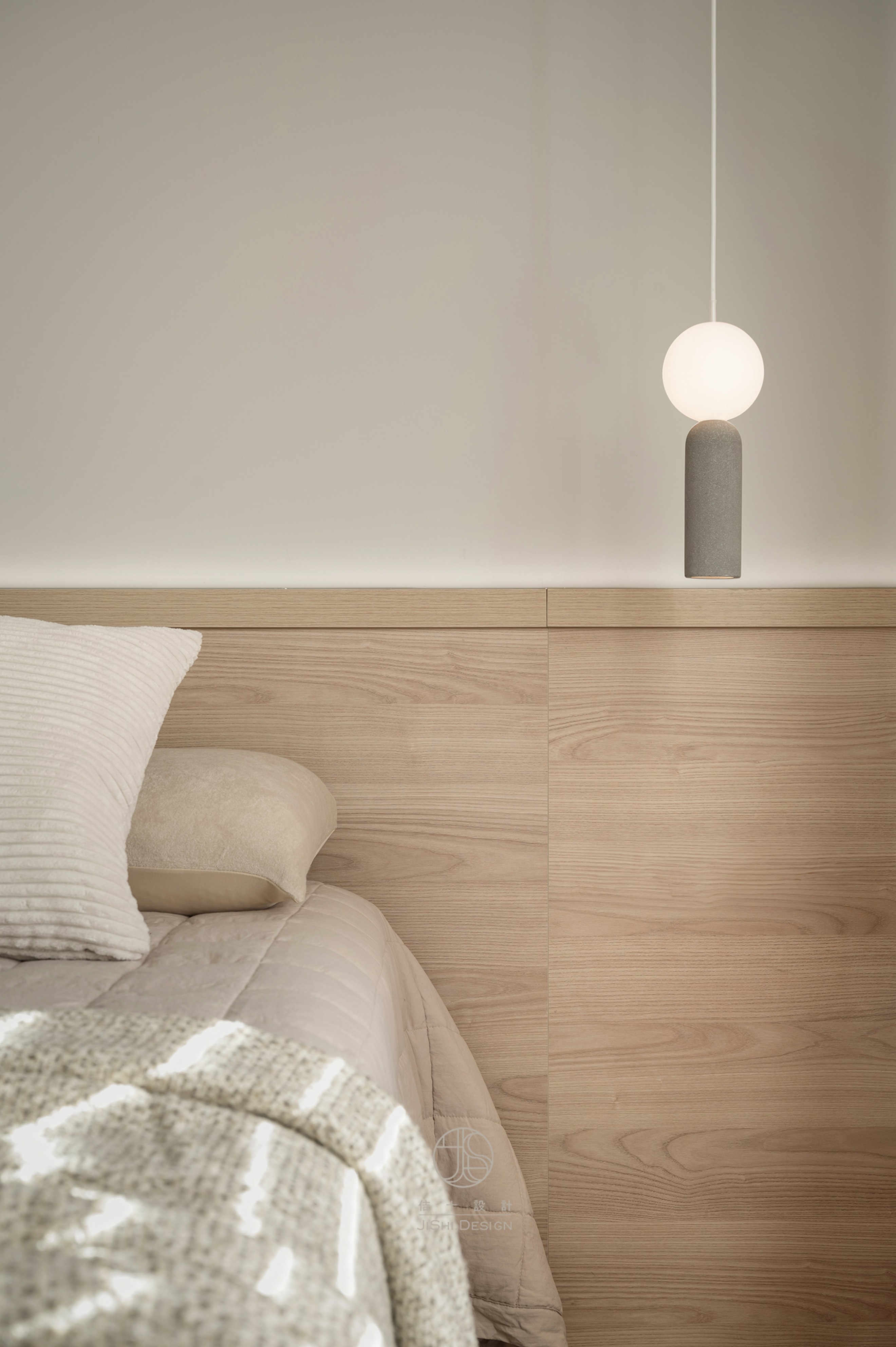 HTML5 Bootstrap Template by colorlib.com